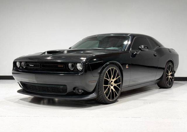 2019 Dodge Challenger R/T Scat Pack RWD photo