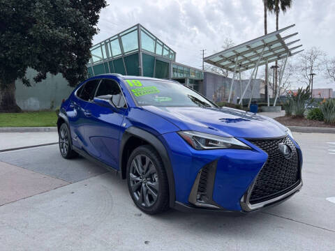 2019 Lexus UX UX 250h F SPORT AWD photo
