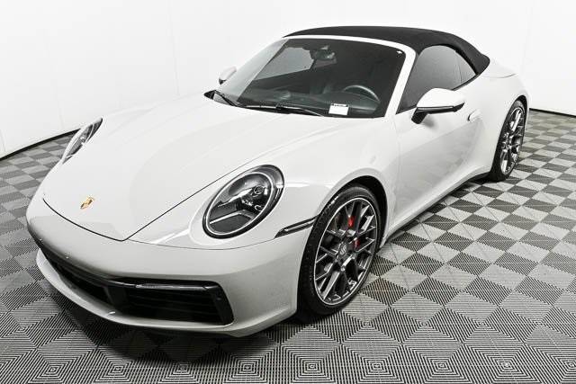 2020 Porsche 911 Carrera S RWD photo