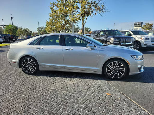 2020 Lincoln MKZ Reserve FWD photo