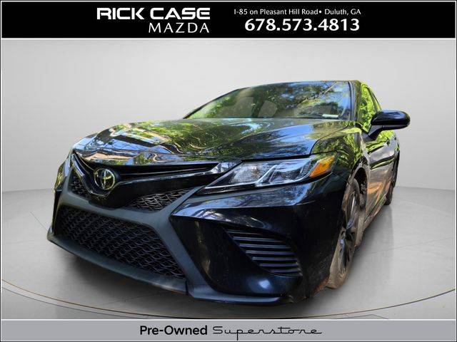 2020 Toyota Camry SE Nightshade FWD photo