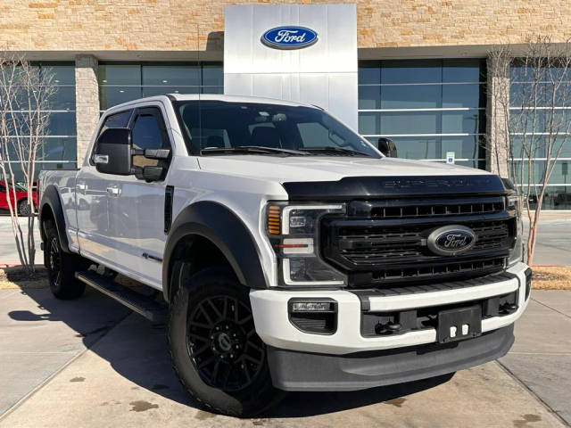 2020 Ford F-250 Super Duty LARIAT 4WD photo