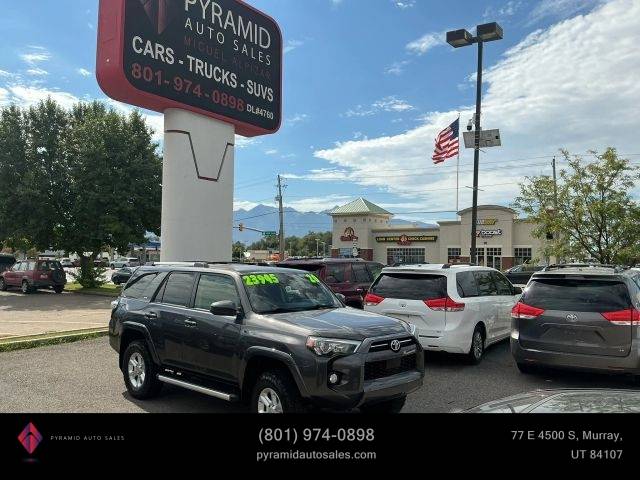 2020 Toyota 4Runner SR5 4WD photo