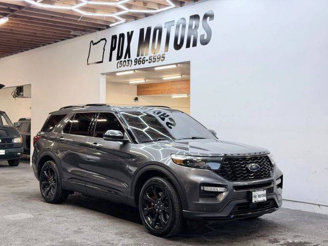 2020 Ford Explorer ST 4WD photo