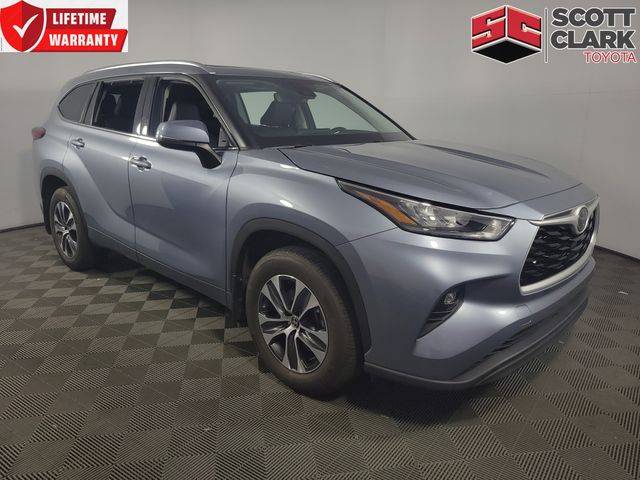 2020 Toyota Highlander XLE AWD photo
