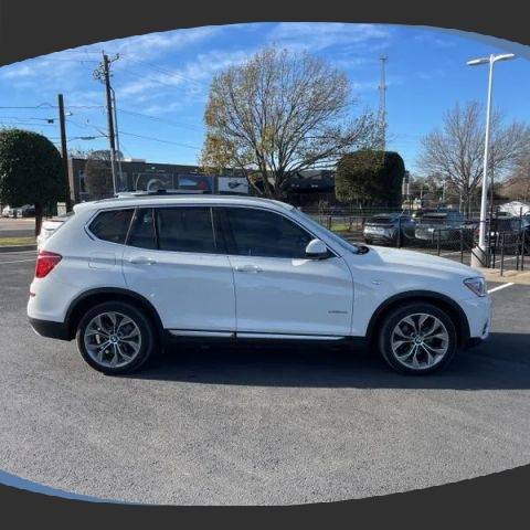 2017 BMW X3 sDrive28i RWD photo