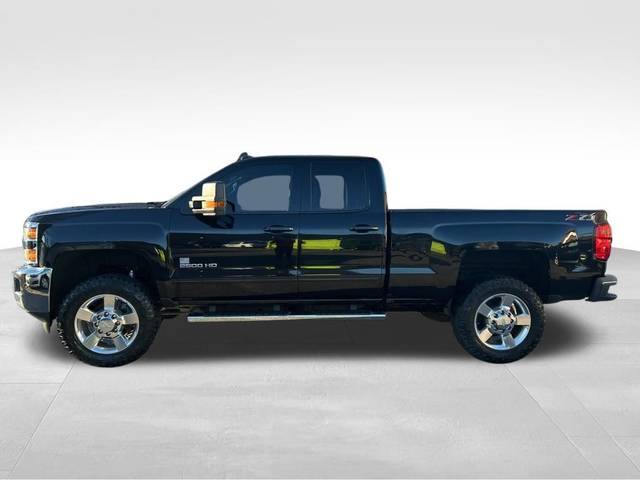 2019 Chevrolet Silverado 2500HD LT 4WD photo