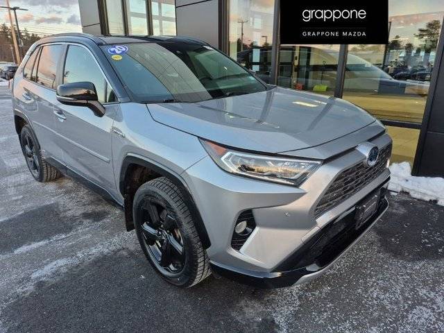 2020 Toyota RAV4 Hybrid XSE AWD photo