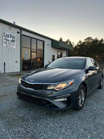 2020 Kia Optima LX FWD photo