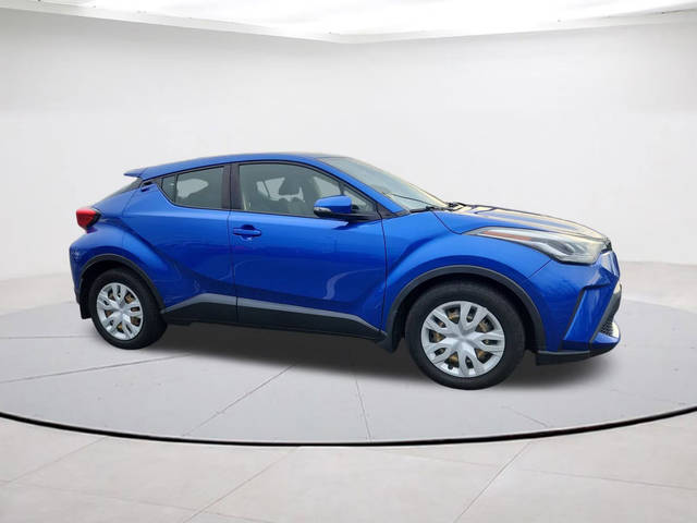 2020 Toyota C-HR LE FWD photo