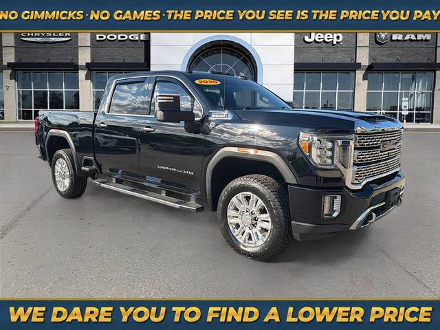 2020 GMC Sierra 3500HD Denali 4WD photo