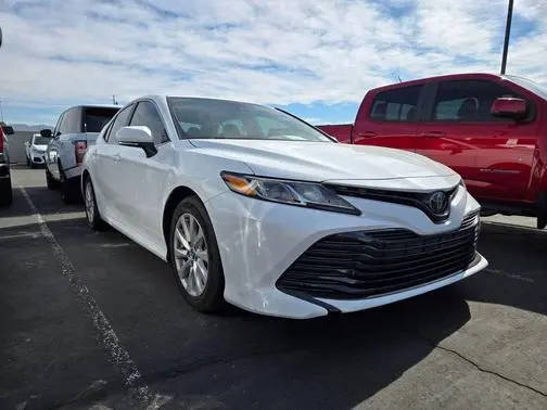 2020 Toyota Camry LE FWD photo