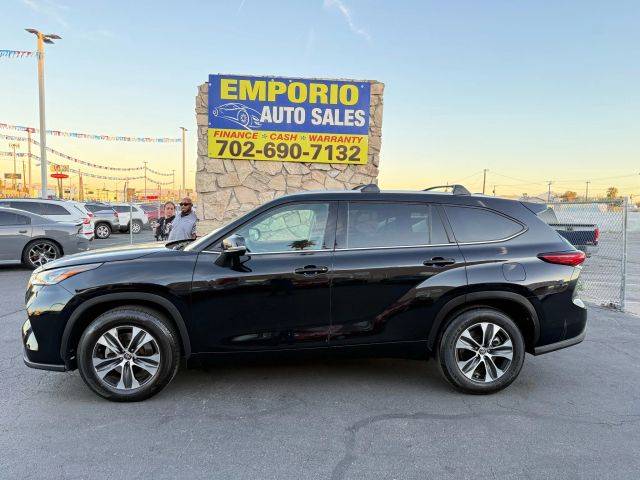 2020 Toyota Highlander XLE FWD photo