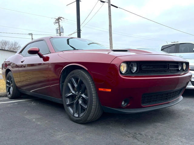 2020 Dodge Challenger SXT RWD photo