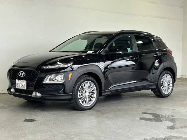 2020 Hyundai Kona SEL Plus FWD photo