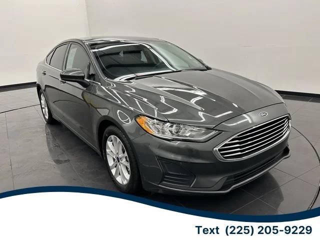 2020 Ford Fusion SE FWD photo