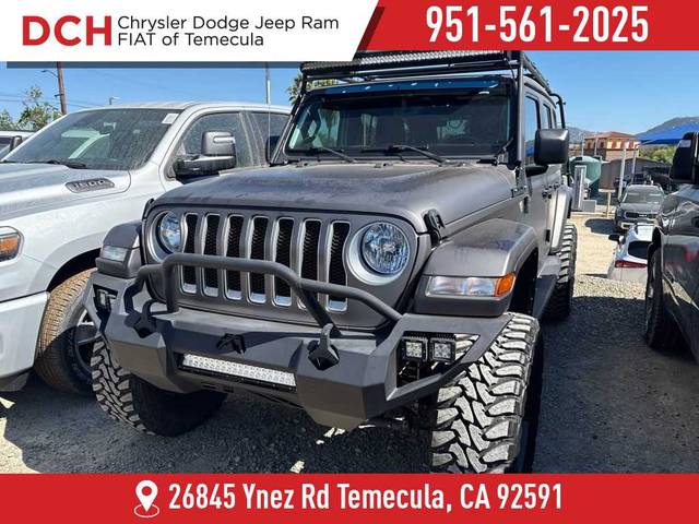 2020 Jeep Wrangler Unlimited Sahara 4WD photo