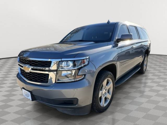 2020 Chevrolet Suburban LS RWD photo