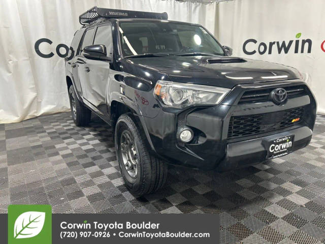 2020 Toyota 4Runner Venture 4WD photo