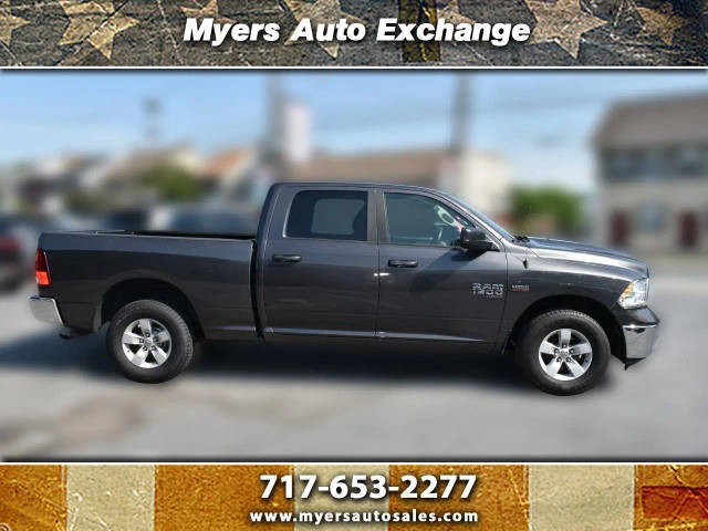 2019 Ram 1500 SLT 4WD photo