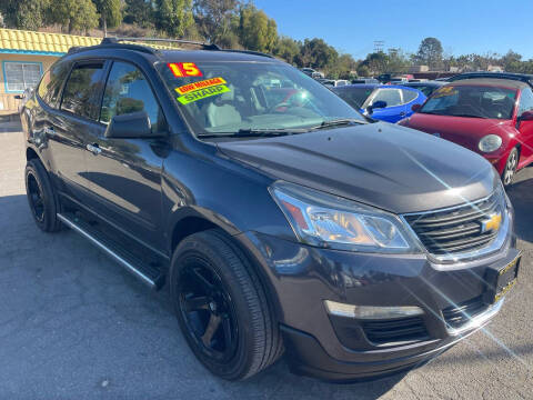 2015 Chevrolet Traverse LS FWD photo