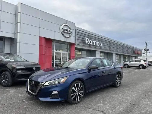 2020 Nissan Altima 2.5 SR FWD photo