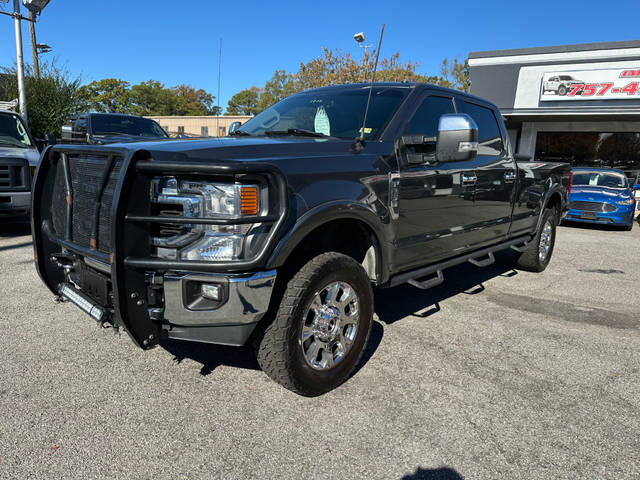 2020 Ford F-250 Super Duty LARIAT 4WD photo