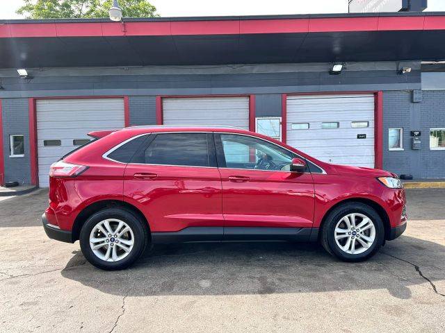 2020 Ford Edge SEL AWD photo