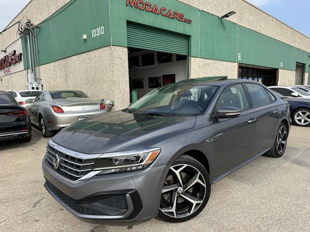 2020 Volkswagen Passat 2.0T R-Line FWD photo