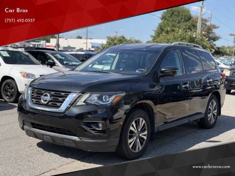 2017 Nissan Pathfinder SL 4WD photo