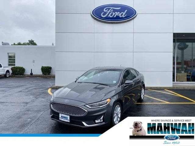 2020 Ford Fusion Energi Titanium FWD photo