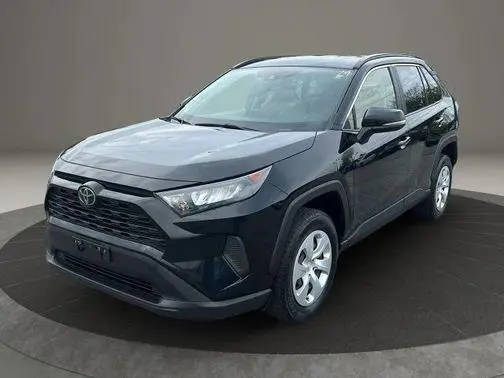 2020 Toyota RAV4 LE AWD photo