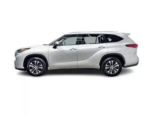 2020 Toyota Highlander XLE FWD photo