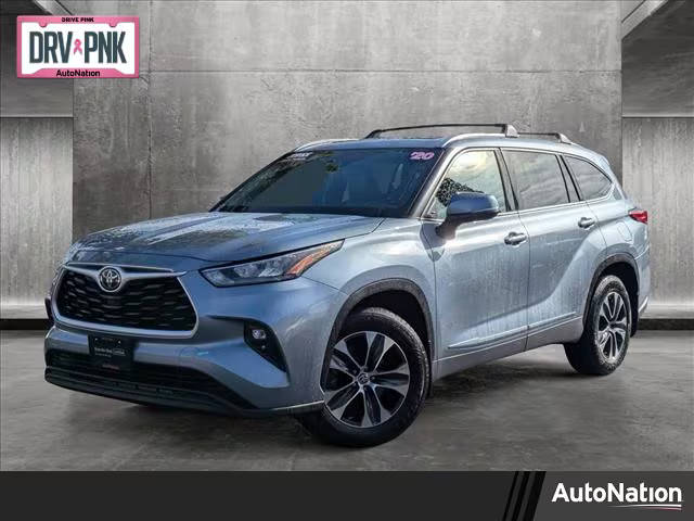 2020 Toyota Highlander XLE AWD photo