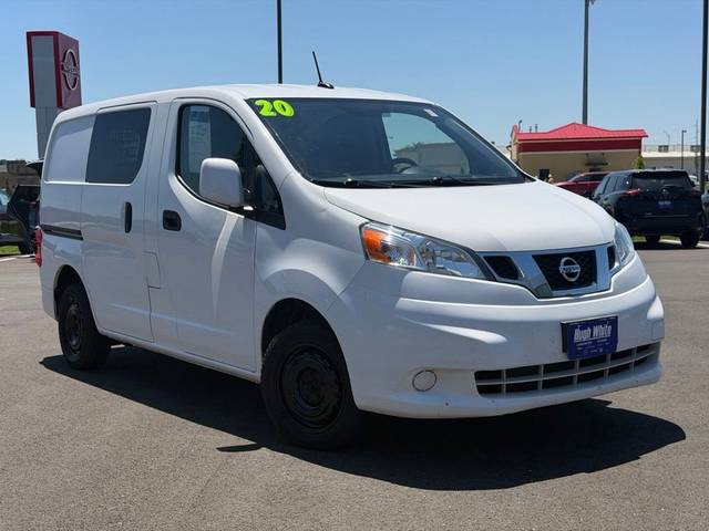 2020 Nissan SV FWD photo