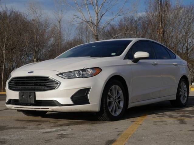 2020 Ford Fusion SE FWD photo