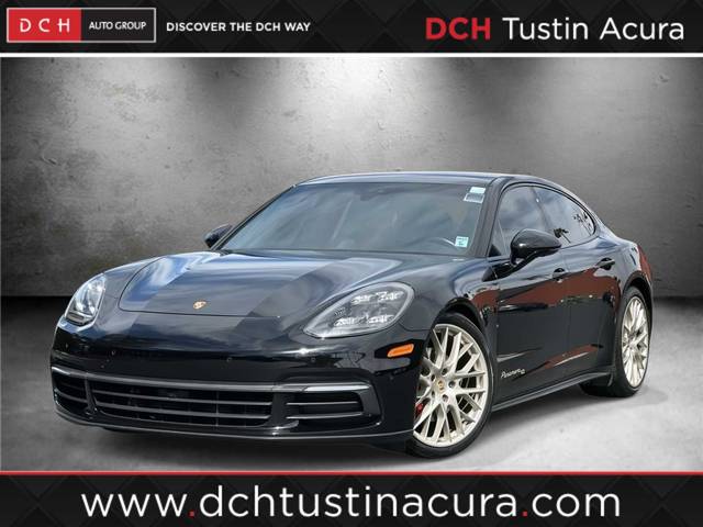 2020 Porsche Panamera 4 AWD photo