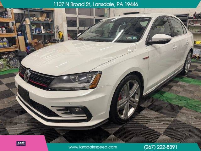 2017 Volkswagen Jetta GLI FWD photo