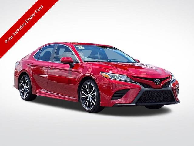2020 Toyota Camry SE FWD photo