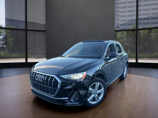 2020 Audi Q3 S line Premium AWD photo