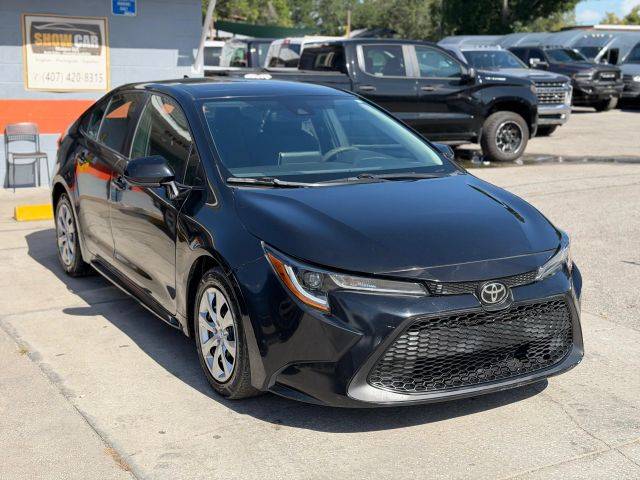 2020 Toyota Corolla LE FWD photo