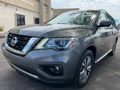 2019 Nissan Pathfinder SL FWD photo