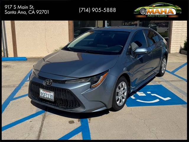 2020 Toyota Corolla LE FWD photo