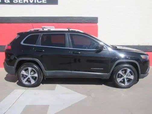 2019 Jeep Cherokee Limited 4WD photo