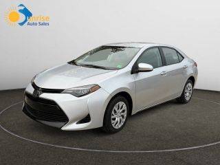 2018 Toyota Corolla LE FWD photo