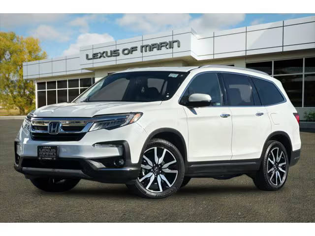 2020 Honda Pilot Touring 7-Passenger AWD photo