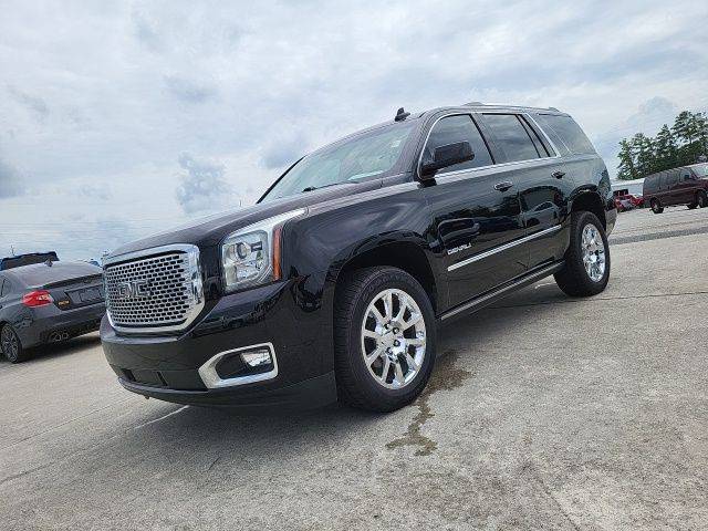 2020 GMC Yukon Denali 4WD photo