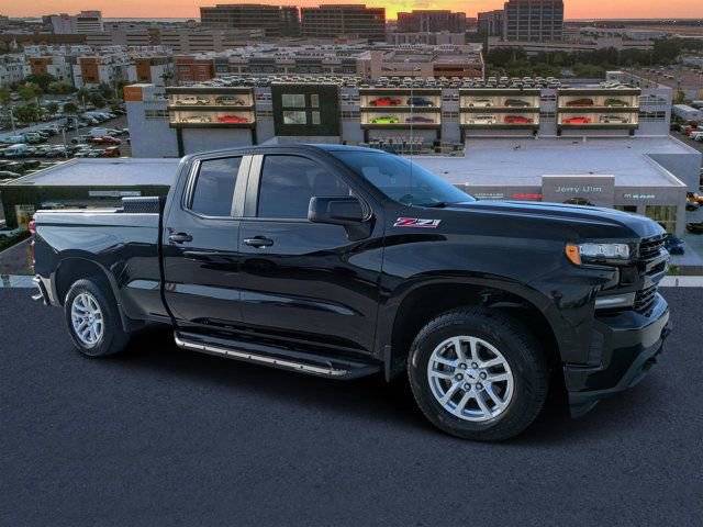 2020 Chevrolet Silverado 1500 RST 4WD photo