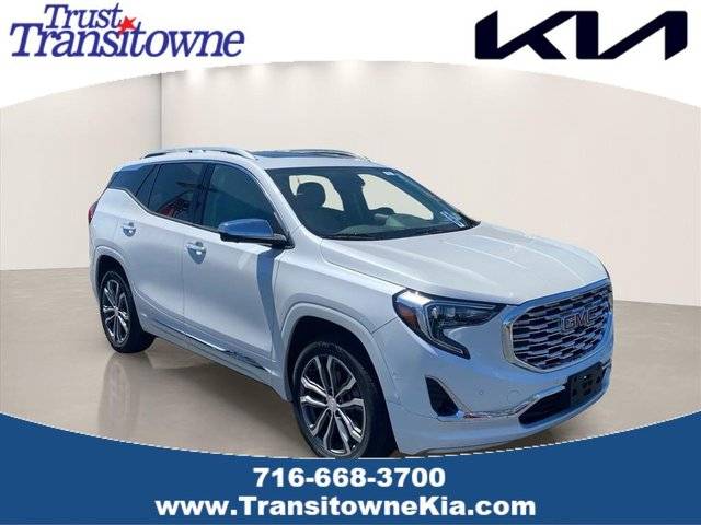 2020 GMC Terrain Denali AWD photo