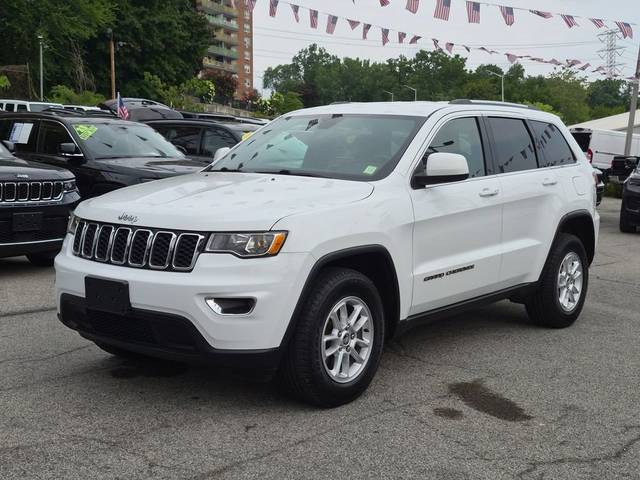 2020 Jeep Grand Cherokee Laredo E 4WD photo